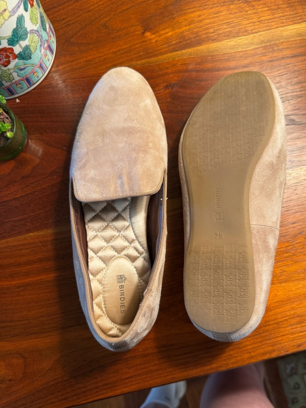 Birdies | Starling | Comfort Suede Flats | Size 7.5 - Picture 6 of 6